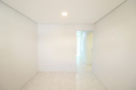 Sala de casa para alugar com 2 quartos, 80m² em Indianópolis, São Paulo