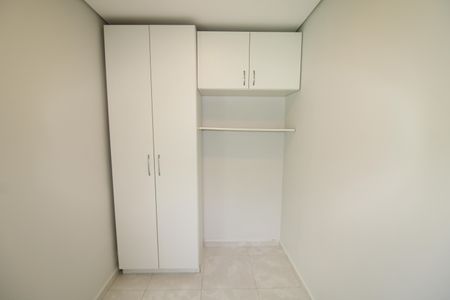 Quarto 2 de casa para alugar com 2 quartos, 80m² em Indianópolis, São Paulo