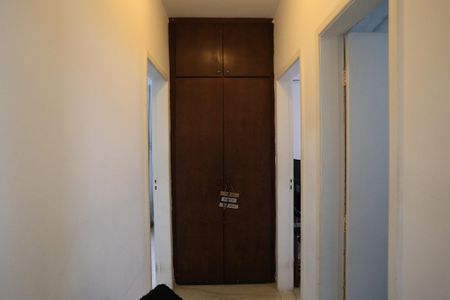 Apartamento para alugar com 65m², 2 quartos e 1 vagaCorredor
