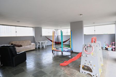 Apartamento para alugar com 65m², 2 quartos e 1 vagaÁrea comum