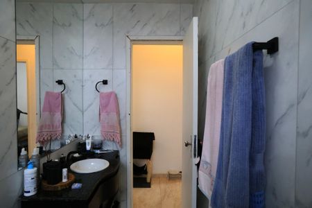 Apartamento para alugar com 65m², 2 quartos e 1 vagaLavabo