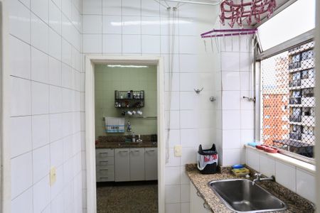 Apartamento para alugar com 65m², 2 quartos e 1 vagaÁrea de Serviço