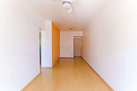 Apartamento à venda com 58m², 2 quartos e 1 vagaSala