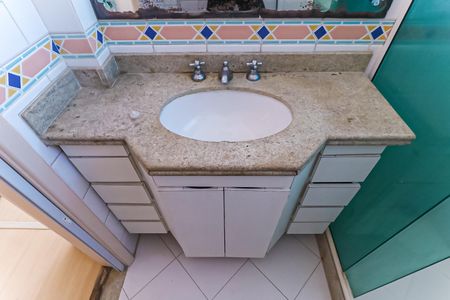 Apartamento à venda com 58m², 2 quartos e 1 vagaBanheiro