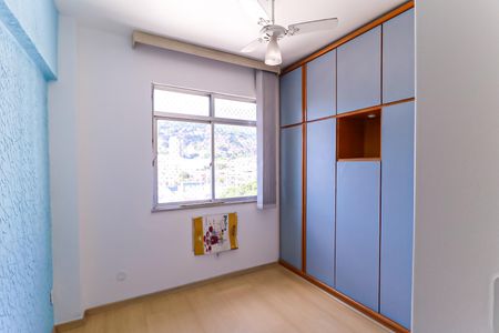 Apartamento à venda com 58m², 2 quartos e 1 vagaQuarto 2