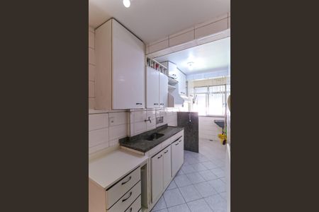 Apartamento à venda com 58m², 2 quartos e 1 vagaCozinha