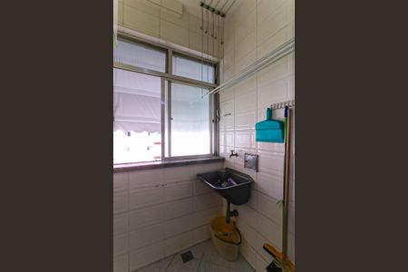 Apartamento à venda com 58m², 2 quartos e 1 vagaÁrea de Serviço