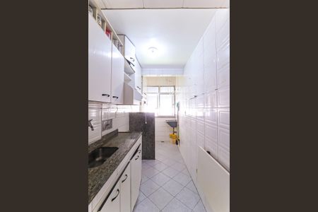 Apartamento à venda com 58m², 2 quartos e 1 vagaCozinha