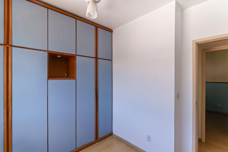 Apartamento à venda com 58m², 2 quartos e 1 vagaQuarto 2