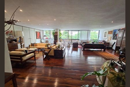 Apartamento à venda com 4 quartos, 370m² em Cerqueira César, São Paulo