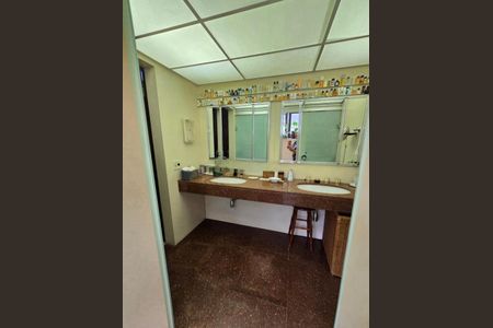 Apartamento à venda com 370m², 4 quartos e 3 vagas