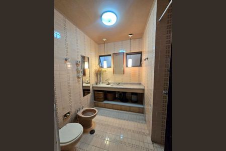 Apartamento à venda com 370m², 4 quartos e 3 vagas