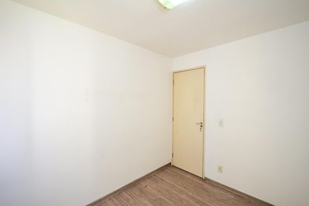 Quarto 1 de apartamento para alugar com 2 quartos, 35m² em Parque Munhoz, São Paulo