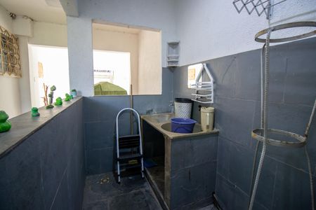 Casa para alugar com 175m², 2 quartos e 1 vagaÁrea de Serviço