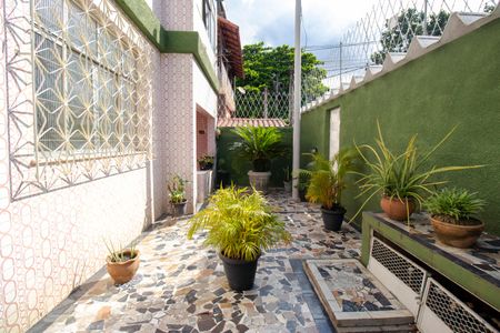 Casa para alugar com 175m², 2 quartos e 1 vagaQuintal