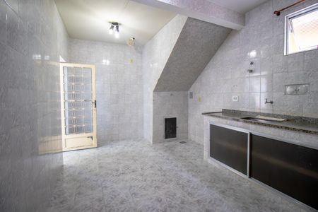 Casa para alugar com 175m², 2 quartos e 1 vagaCozinha