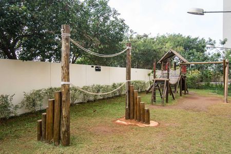 Apartamento à venda com 77m², 2 quartos e 2 vagasÁrea comum - Playground