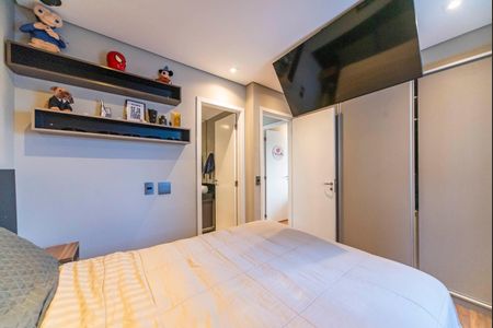 Apartamento à venda com 77m², 2 quartos e 2 vagasQuarto 2