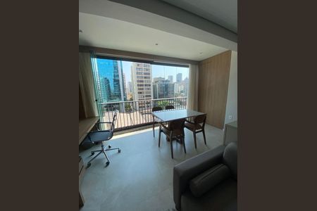 Apartamento para alugar com 1 quarto, 55m² em Moema, São Paulo