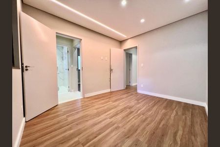 Casa à venda com 4 quartos, 220m² em Padre Eustáquio, Belo Horizonte