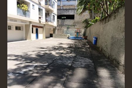 Apartamento à venda com 61m², 1 quarto e 1 vaga