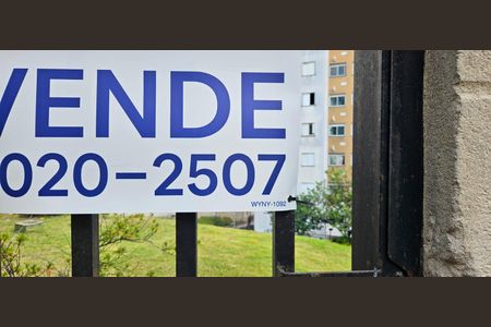 Apartamento à venda com 44m², 2 quartos e 1 vagaPlaca instalada na fachada do condomínio - Código da placa: WYNY-1092