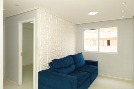 Sala de apartamento à venda com 2 quartos, 44m² em Vila Carmosina, São Paulo