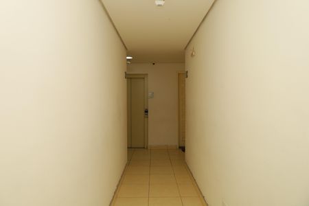 Apartamento à venda com 44m², 2 quartos e 1 vagaÁrea comum - Saguão do andar