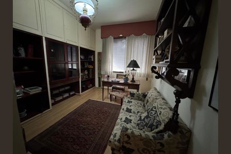 Apartamento à venda com 171m², 3 quartos e sem vaga