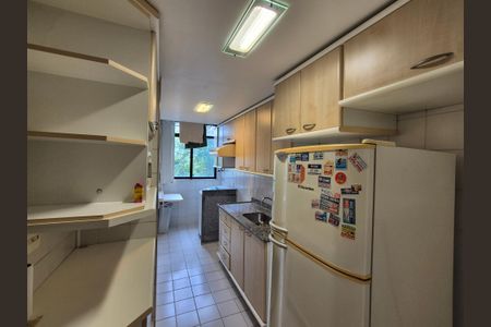 Apartamento para alugar com 80m², 2 quartos e 1 vagaCozinha 