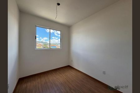 Apartamento à venda com 3 quartos, 85m² em Milionários, Belo Horizonte