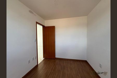 Apartamento à venda com 3 quartos, 85m² em Milionários, Belo Horizonte