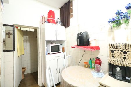 Casa à venda com 372m², 2 quartos e 2 vagas Casa à venda com 372m², 2 quartos e 2 vagasCasa 03