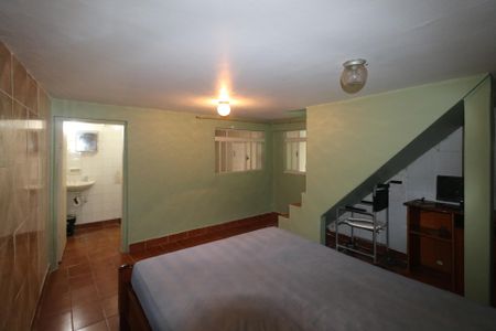 Casa à venda com 372m², 2 quartos e 2 vagas Casa à venda com 372m², 2 quartos e 2 vagasCasa 02