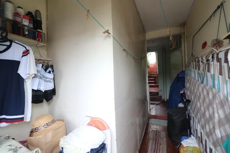 Casa à venda com 372m², 2 quartos e 2 vagas Casa à venda com 372m², 2 quartos e 2 vagasCasa 03