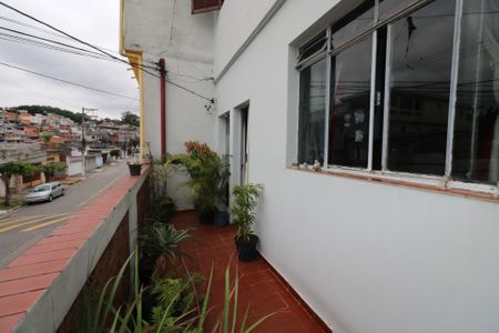 Casa à venda com 372m², 2 quartos e 2 vagas Casa à venda com 372m², 2 quartos e 2 vagasCasa 03