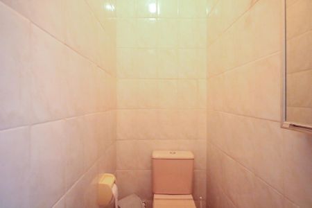 Casa à venda com 372m², 2 quartos e 2 vagas Casa à venda com 372m², 2 quartos e 2 vagasCasa 02