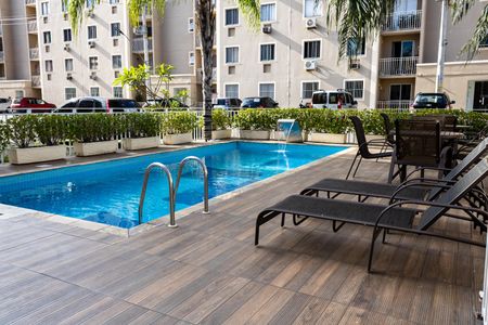 Apartamento para alugar com 48m², 2 quartos e 1 vaga Apartamento para alugar com 48m², 2 quartos e 1 vagaÁrea comum - Piscina