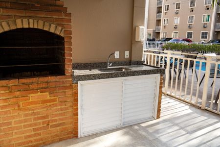 Apartamento para alugar com 48m², 2 quartos e 1 vaga Apartamento para alugar com 48m², 2 quartos e 1 vagaÁrea comum - Churrasqueira