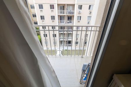Varanda de apartamento para alugar com 2 quartos, 48m² em Campo Grande, Rio de Janeiro