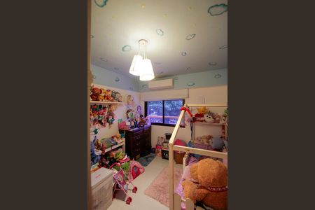 Apartamento à venda com 90m², 2 quartos e 1 vaga