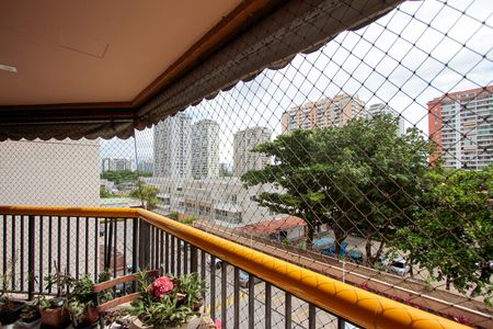 Apartamento à venda com 90m², 2 quartos e 1 vaga