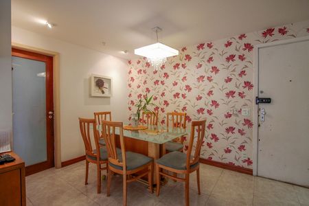 Apartamento à venda com 90m², 2 quartos e 1 vaga