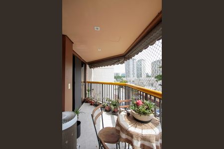 Apartamento à venda com 90m², 2 quartos e 1 vaga