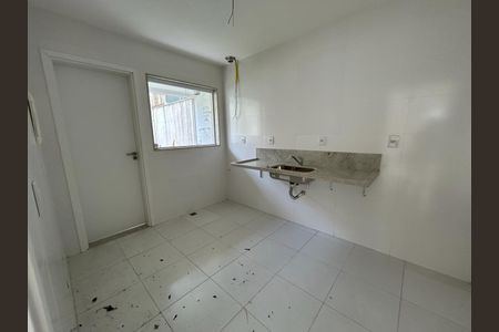 Casa à venda com 124m², 4 quartos e 2 vagas