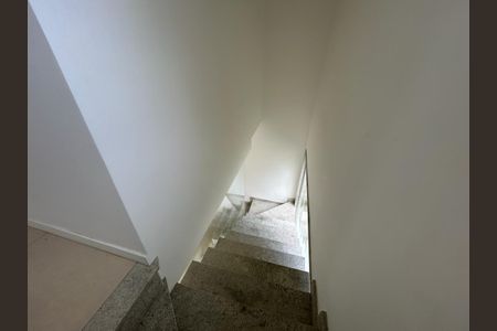 Casa à venda com 124m², 4 quartos e 2 vagas