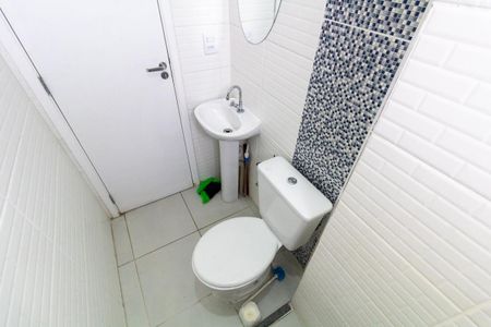 Apartamento para alugar com 37m², 2 quartos e sem vagaBanheiro