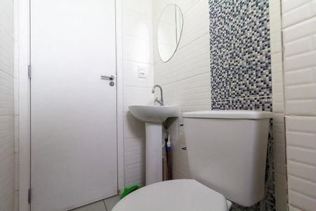 Apartamento para alugar com 37m², 2 quartos e sem vagaBanheiro
