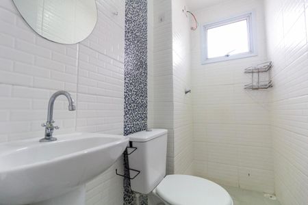 Apartamento para alugar com 37m², 2 quartos e sem vagaBanheiro