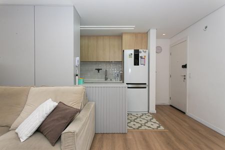 Sala de apartamento à venda com 2 quartos, 65m² em Chácara Seis de Outubro, São Paulo